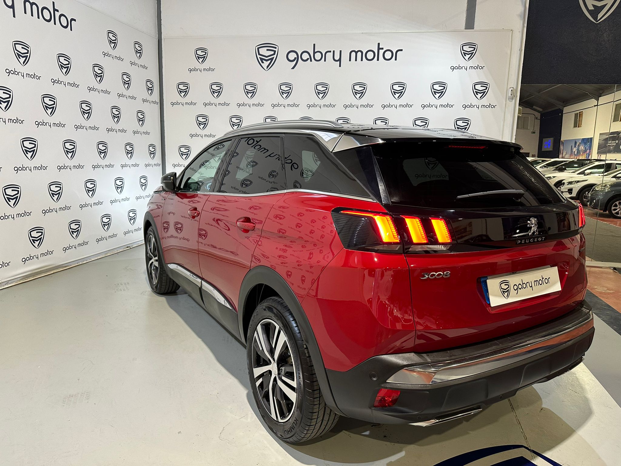 PEUGEOT 3008 GTLine 1.5 BlueHDI