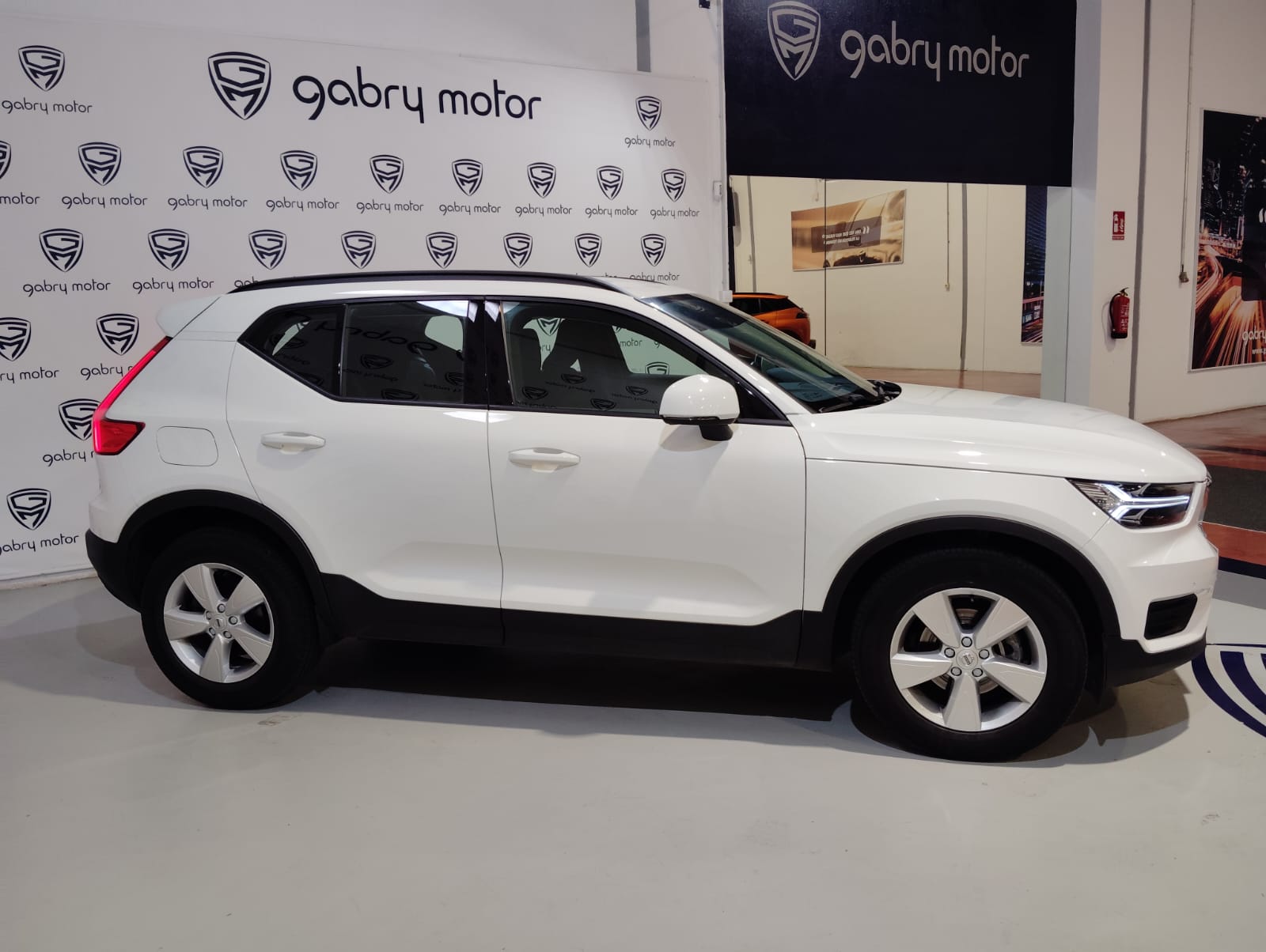 VOLVO XC40 T2 1.5 Bluehdi