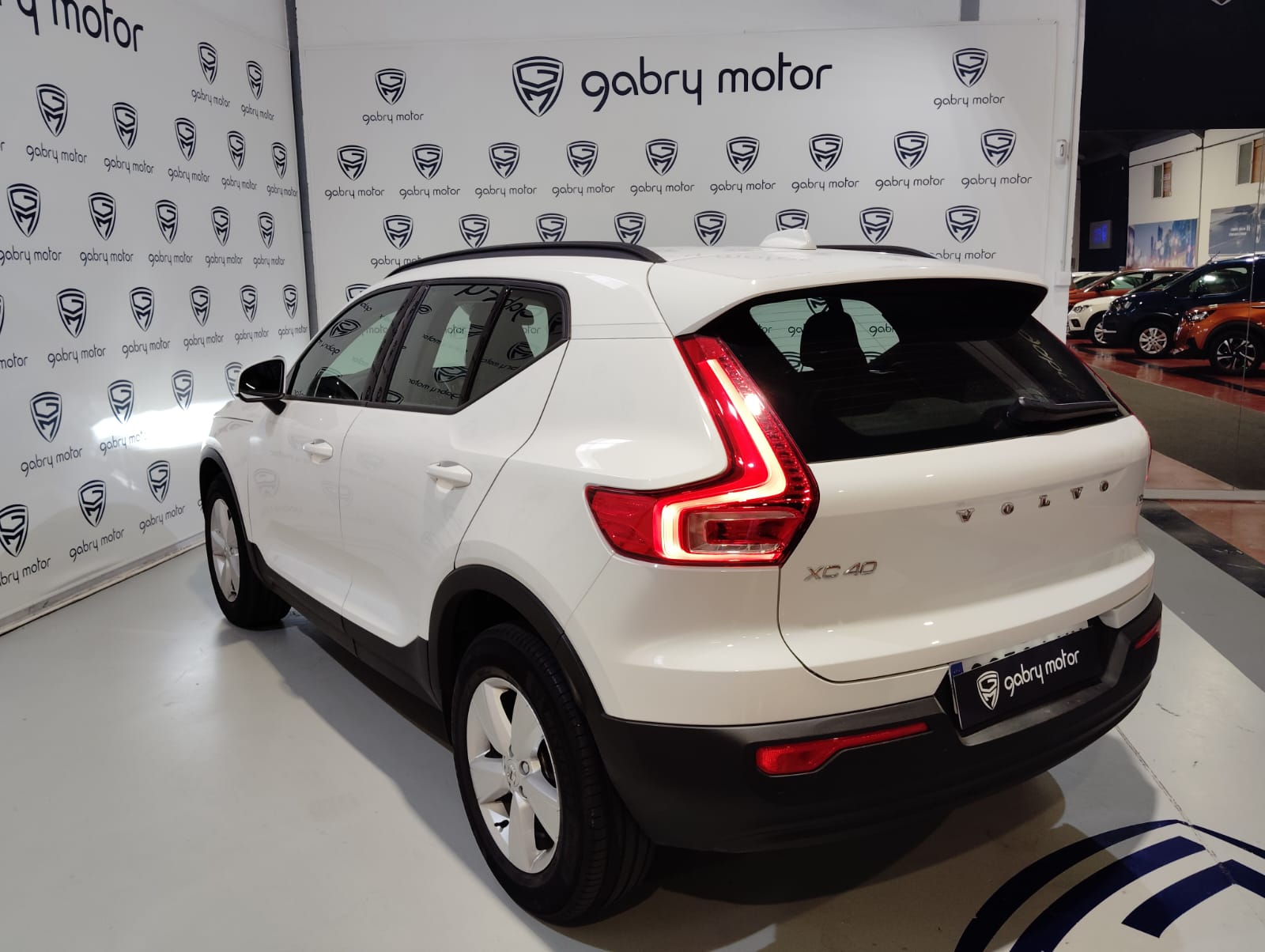 VOLVO XC40 T2 1.5 Bluehdi