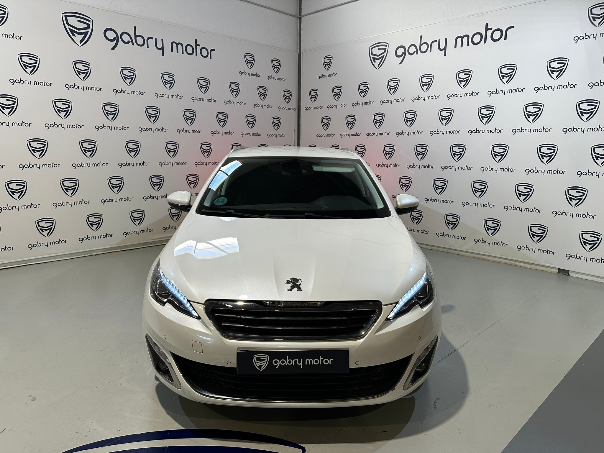 PEUGEOT 308 SW 2.0 BlueHDI