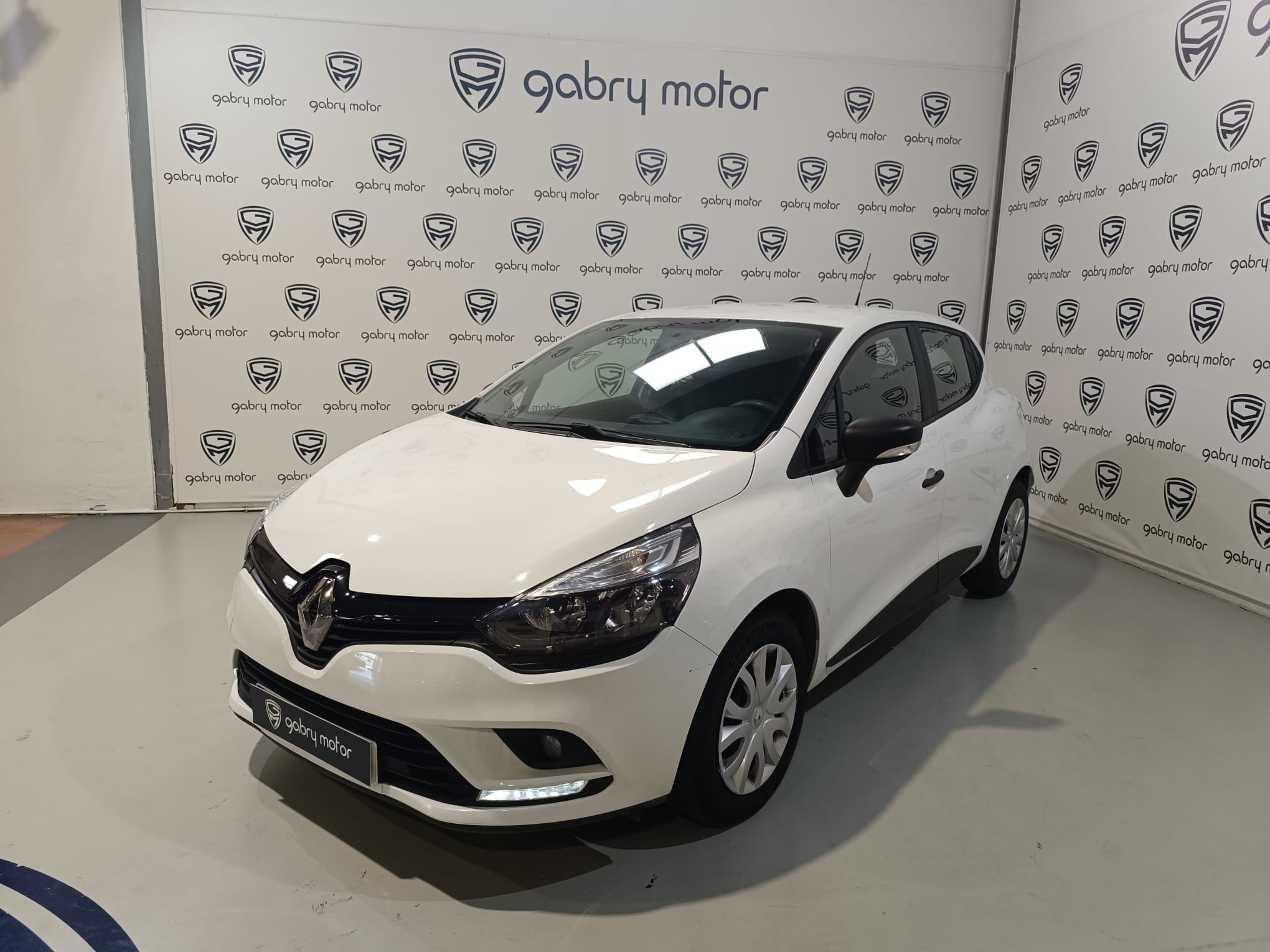 RENAULT CLIO 1.5 DCI